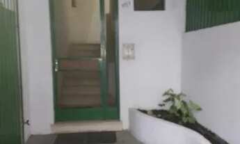 Imagem 2: IMOBILIÁRIA SCHOTKIS ALUGA APARTAMENTO JK, 1º ANDAR, DE FRENTE, SEM ELEVADOR, APROXIMADAME