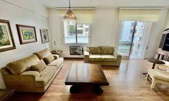 Imagem 2: APARTAMENTO SEMIMOBILIADO COM 3 QUARTOS E SACADA NO CORAÇÃO DO CENTRO DE FLORIANÓPOLIS