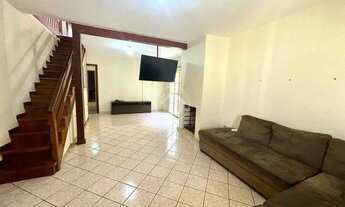 Imagem 4: CASA TERREA COM MEZANINO, 05 QUARTOS E PISCINA