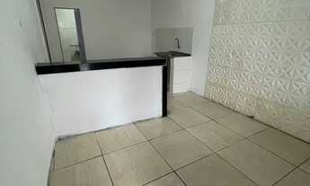 Imagem 6: Casa com quarto, sala e cozinha americana, banheiro e área de serviço