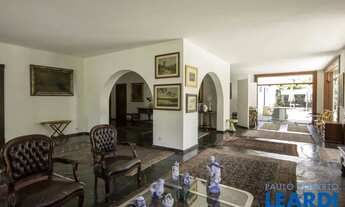 Imagem 6: CASA ASSOBRADADA - REAL PARQUE - SP