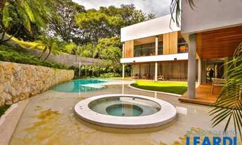 Imagem 6: CASA EM CONDOMÍNIO - TAMBORÉ - SP