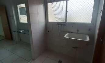 Imagem 2: EXCELENTE APARTAMENTO DE 03 QUARTOS NA QUADRA DA PRAIA DE JARDIM CAMBURI!