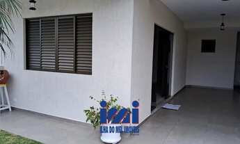 Imagem 5: Sobrado no centro de Guaratuba