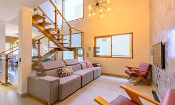 Imagem 2: Casa com 4 dormitórios sendo 2 suítes à venda - Granja Viana - Cotia/SP