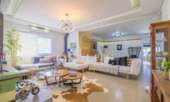 Imagem 2: Casa de alto padrão em condomínio fechado nos Ingleses. R$ 1.750.000,00