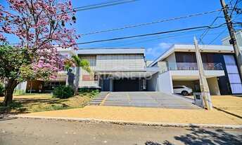 Imagem 2: Casa Moderna à Venda no Condomínio Reserva do Engenho