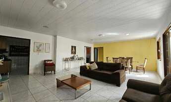 Imagem 3: Casa grande na Cidade Universitária / Forene com piscina