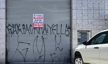 Imagem 2: Alugo Galpão: 200m2. Mezanino 4 banheiros porta automática