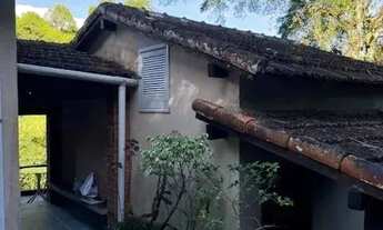 Imagem 4: Casa de condomínio para aluguel tem 180 metros quadrados com 3 quartos