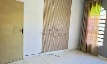 Imagem 4: Oportunidade - Casa Geminada - Vila Ester - 3 Dormitórios - 150m²