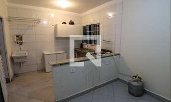 Imagem 2: Casa para Aluguel - Jardim da Mamae, 1 Quarto, 38 m2