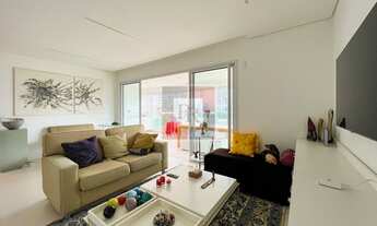 Imagem: Excelente apartamento em prédio novo no