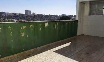 Imagem 4: Casa assobradada com 1 dorm e 2 vagas de garagem