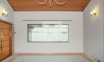 Imagem 2: Casa para Aluguel - Eloy Chaves, 3 Quartos, 300 m2