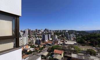 Imagem 6: Um quarto mobiliado, completo, pronto para morar no Centro de Bento Gonçalves