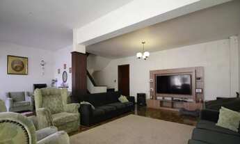 Imagem: Casa à venda com 450m², 5 quartos e 3