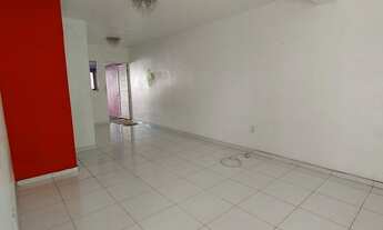 Imagem 5: VENDO R$ 350 Mil. Casa com Piscina no Conj Eldorado