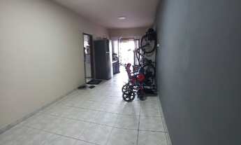 Imagem 6: Casa de Alvenaria quadra mar da praia de navegantes