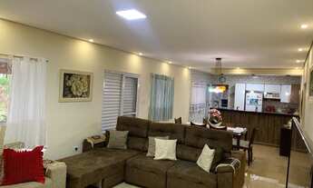 Imagem 7: Sítio em MG porteira fechada