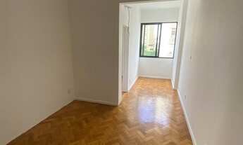 Imagem 2: Apartamento sala e quarto em excelente estado e ótima localização