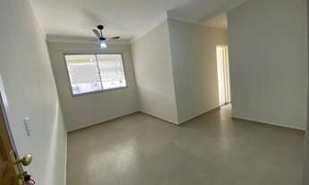 Imagem 2: Apartamento 3quartos sendo 1suíte, 1vaga coberta,salão de festas e churrasqueira.Ótima loc