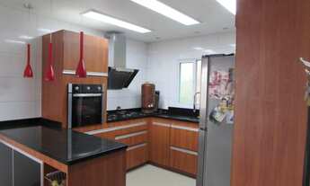 Imagem 2: Sobrado a venda em Ribeirão Pires com 5 dormitórios