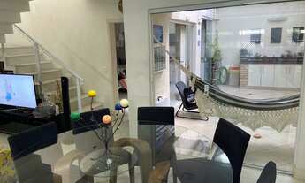 Imagem 4: Lindo Sobrado no Bairro São José com 03 Dorms e 03 vagas