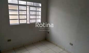 Imagem 6: Casa para aluguel, 2 quartos, 1 vaga, Brasil - Uberlândia/MG