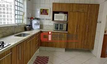 Imagem: Casa com 4 dormitórios à venda, 190 m²