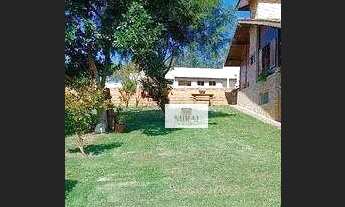 Imagem 4: Casa para Alugar em Condomínio Fechado em Jambeiro com 3 quartos - 236 metros