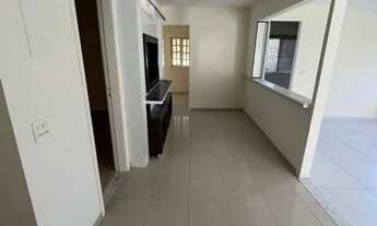 Imagem 6: Casa c/suíte com ônibus na porta e não precisa de fiador . Jardim Nova República