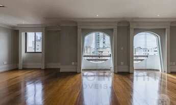 Imagem 2: Cobertura duplex totalmente reformada, com piscina, sauna. Imperdível!