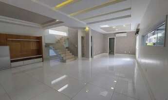 Imagem 5: Casa de condomínio sobrado para aluguel tem 276 metros quadrados com 4 quartos