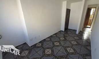 Imagem 3: Apartamento com 2 dormitórios para alugar, 94 m² por R$ 900,00/mês - Vila Mury - Volta Red