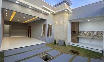 Imagem: CASA Á VENDA EM ÓTIMA LOCALIZAÇÃO