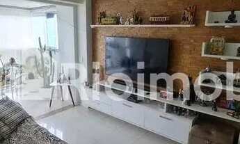 Imagem 1: Barra da Tijuca Apartamento com 2 dormitórios