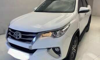 Imagem 2: Procuro trocar por casa ou terreno