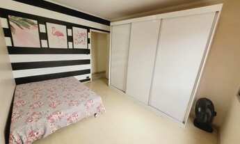 Imagem 5: Apartamento amplo ; prédio com elevador; vista livre; condomínio valor baixo; local tranq