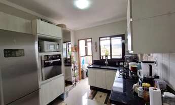 Imagem 3: Apartamento para venda com 68 metros quadrados com 2 quartos em Martim de Sá - Caraguatatu