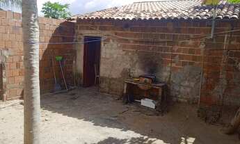 Imagem 2: Vendo ou troco Casa com 2 dormitórios