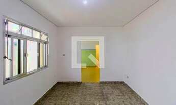 Imagem 2: Casa para Aluguel - Vila Ré, 1 Quarto, 65 m2