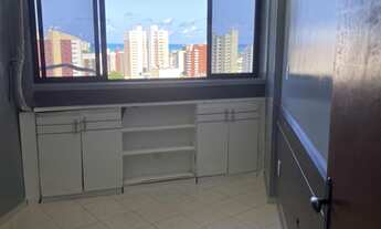 Imagem 7: Apartamento para aluguel e venda tem 168 metros quadrados com 4 quartos