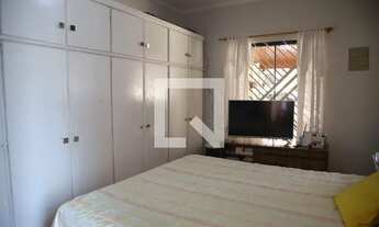 Imagem 7: Casa para Aluguel - Quitaúna, 3 Quartos, 258 m2