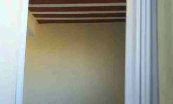 Imagem 3: Casa quatro, sala, cozinha, banheiro