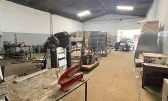Imagem 5: Venda Galpão / depósito com 4 vagas na garagem