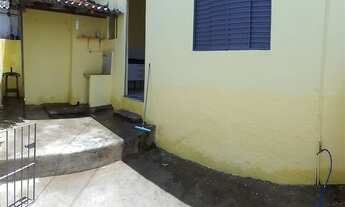 Imagem 5: 01 quarto, sala, cozinha, WC e quintal