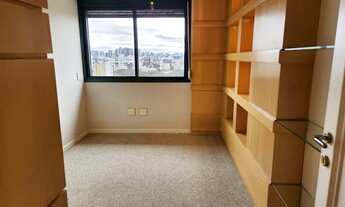 Imagem 7: Apartamento para venda possui 149 metros quadrados com 3 quartos em Centro - Curitiba - PR