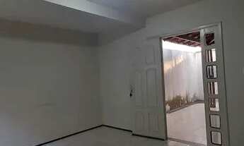 Imagem 2: Casa para aluguel com 150 m2, com 2 quartos, sala e cozinha amplos, garagem para 3 carros