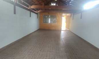 Imagem 2: Sobrado Jd.Vila Galvão-3dorms,4vagas-R$ 2.800,00 + iptu